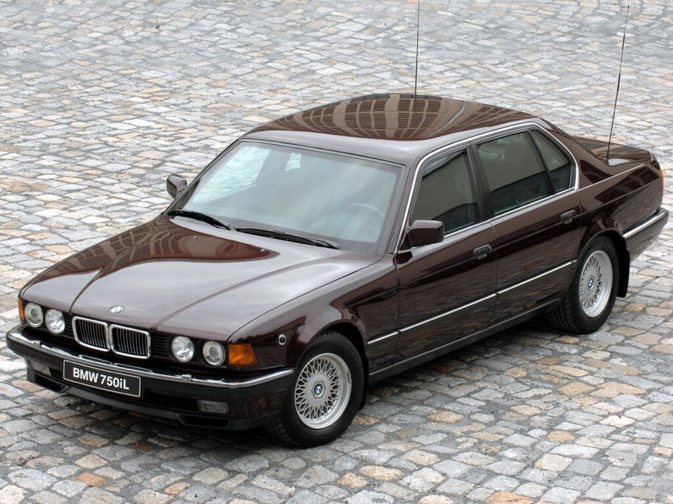 BMW E32 (1986 - 1994)