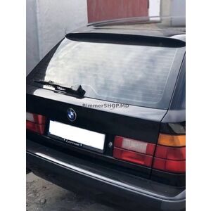 Спойлер задней крышки BMW 5 E34 универсал (бленда)