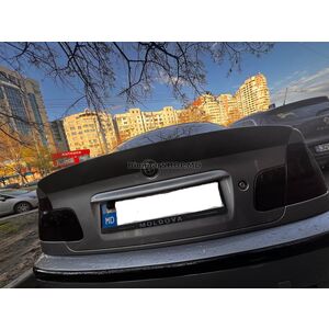 Спойлер багажника BMW E46 седан Ducktail (утиный хвост)
