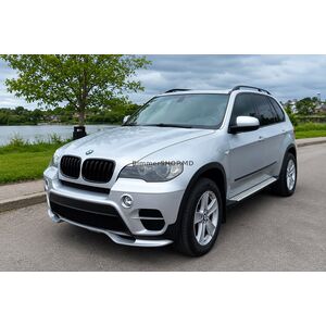 Накладка на передний бампер (2010-2013, грунтованная под покраску) BMW X5 E70 2007-2013 гг.