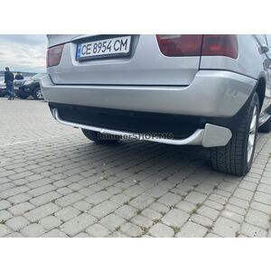 Накладка на задний бампер (грунтованная под покраску) BMW X5 E53 1999–2006 гг.