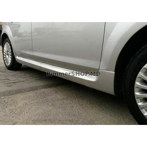 Боковые пороги Sedan (грунтованные под покраску) Ford Focus II 2005-2008 гг.