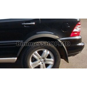 Расширители арок (4 шт, Черный Металл) Mercedes ML W163 1997-2005 гг.