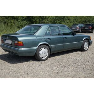 Накладки на арки 1989-1995 (4 шт, нержавейка) Mercedes E-сlass W124 1984–1997 гг.