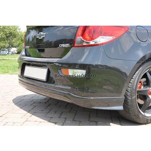Накладка на задний бампер HB (Meliset, грунтованная под покраску) Chevrolet Cruze 2009–2015 гг.