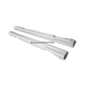 Боковые пороги HB (грунтованные под покраску) Renault Megane III 2009-2016 гг.
