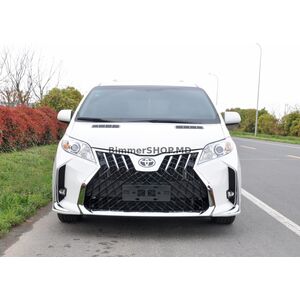Полный обвес в стиле LM Toyota Sienna 2010-2020 гг.