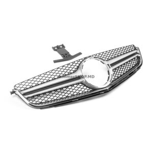 Передняя решетка AMG Silver (для C63) 2012-2015 Mercedes C-class W204 2007-2015 гг.