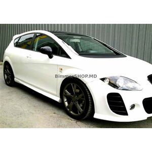 Боковые пороги DPT (под покраску) Seat Leon 2005-2012 гг.
