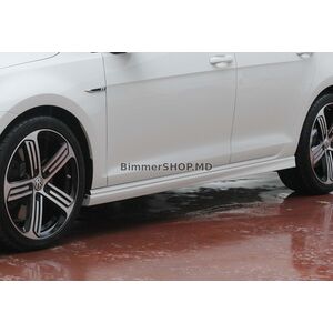 Боковые пороги DPT V-6 (под покраску) Volkswagen Golf 7/E-Golf 2012-2020 гг.