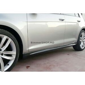 Боковые пороги DPT V-8 (грунтованные под покраску) Volkswagen Golf 7/E-Golf 2012-2020 гг.