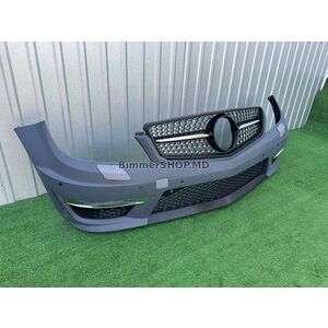 Передний бампер 2011-2014 AMG C63 с решеткой Diamond Black Mercedes C-class W204 2007-2015 гг.