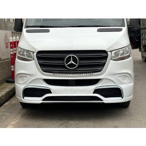 Накладка на передний бампер V2 (под покраску) Mercedes Sprinter W907/W910 2018- гг.