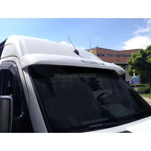 Дефлектор лобового стекла V1 (под покраску, на клей) Volkswagen Crafter 2006-2016 гг.