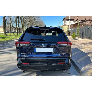 Задний спойлер (черный) Toyota Rav 4 2019- гг.