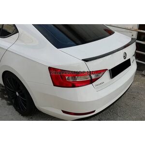 Спойлер Lip (Omsa, черный) Skoda Superb 2015-2024 гг.
