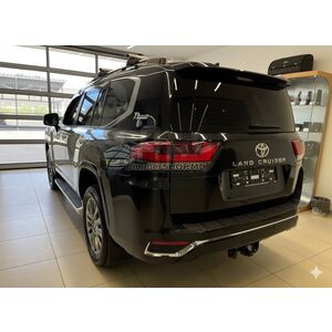Спойлер OEM Design Белый Toyota Land Cruiser 300 2021- гг.