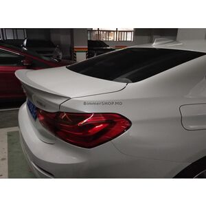 Спойлер P-Style BMW 1 серия F20/F21 (F52) чёрный глянец