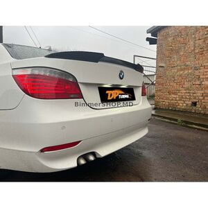 Спойлер M4-Style V-2 (Черный Глянец) BMW 5 серия E60/E61 2003-2010 гг.
