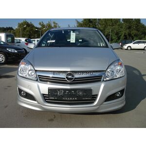 Передняя нижняя накладка Sedan (грунт под покраску) Opel Astra H 2004-2013 гг.