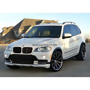 Накладка на передний бампер (2007-2010, грунт под покраску) BMW X5 E70 2007-2013 гг.