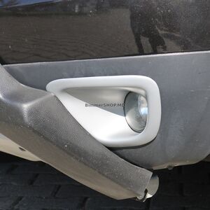 Накладки на противотуманные фары 2008-2013 (2 шт, ABS) Dacia Duster 2008-2018 гг.