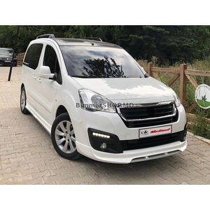 Передняя юбка 2015-2018 (грунт под покраску) Peugeot Partner Tepee 2008-2018 гг.